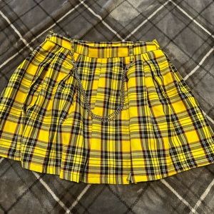 Plaid Yellow And Black Skirt